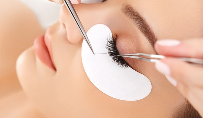 What Eyelash Adhesive is Right For Me and Why is It Necessary?