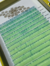UV Color Lashes Variety Tray